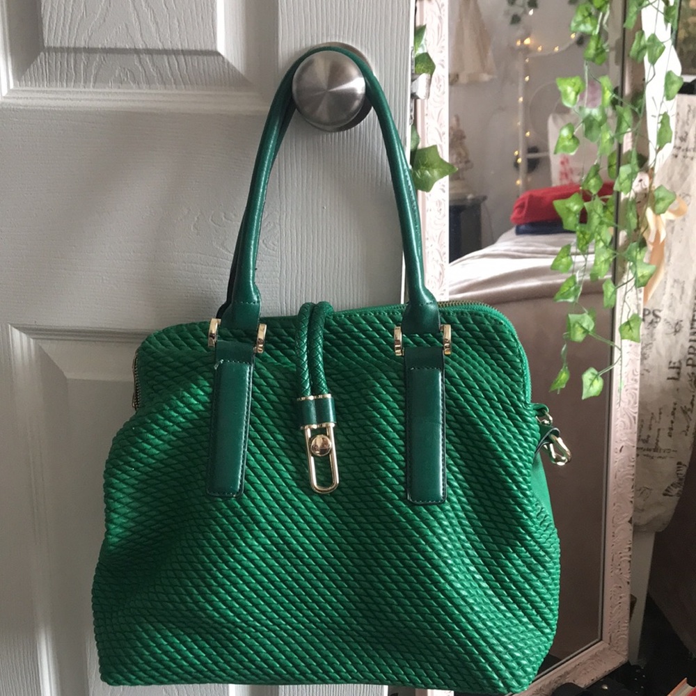 Emerald green shoulder bag